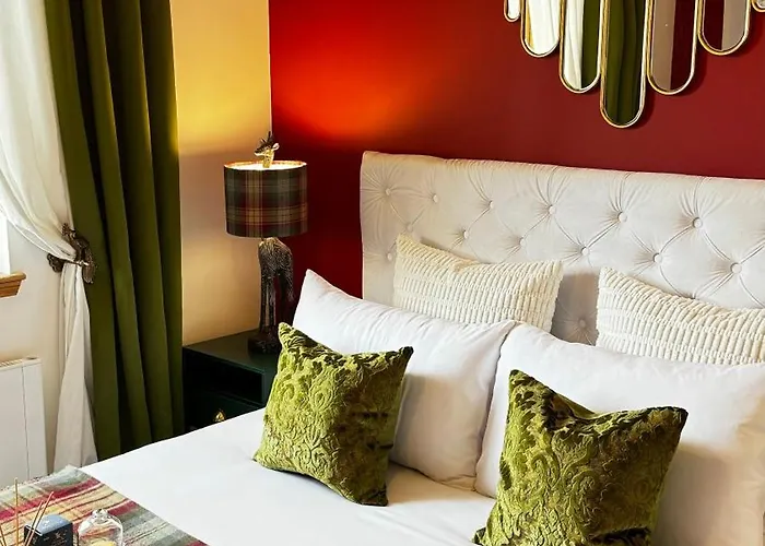 Scotland Live Cosy Guest Room In Tobermory